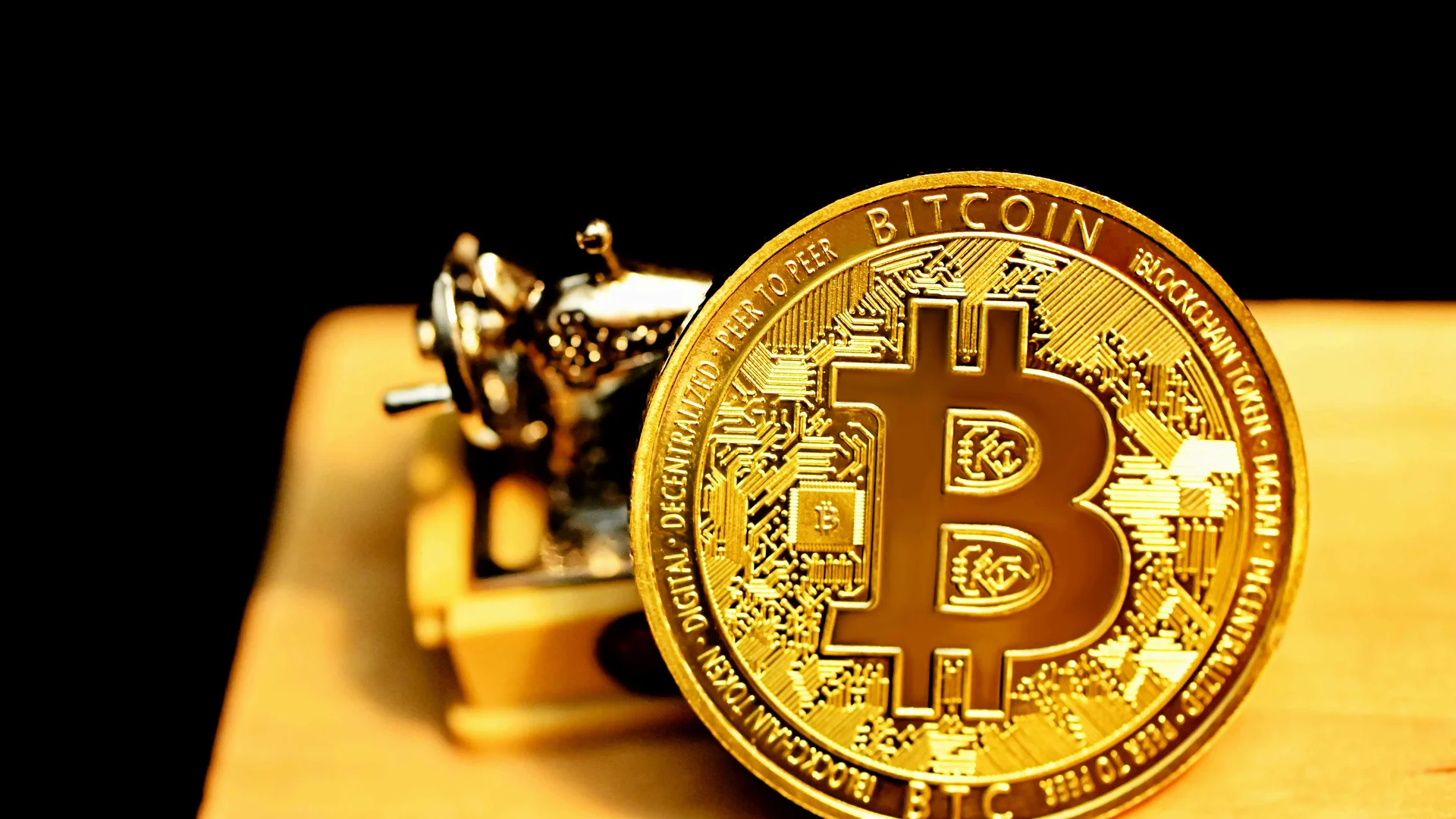 Ethereum Flippening Odds Rise, Not vs. Bitcoin