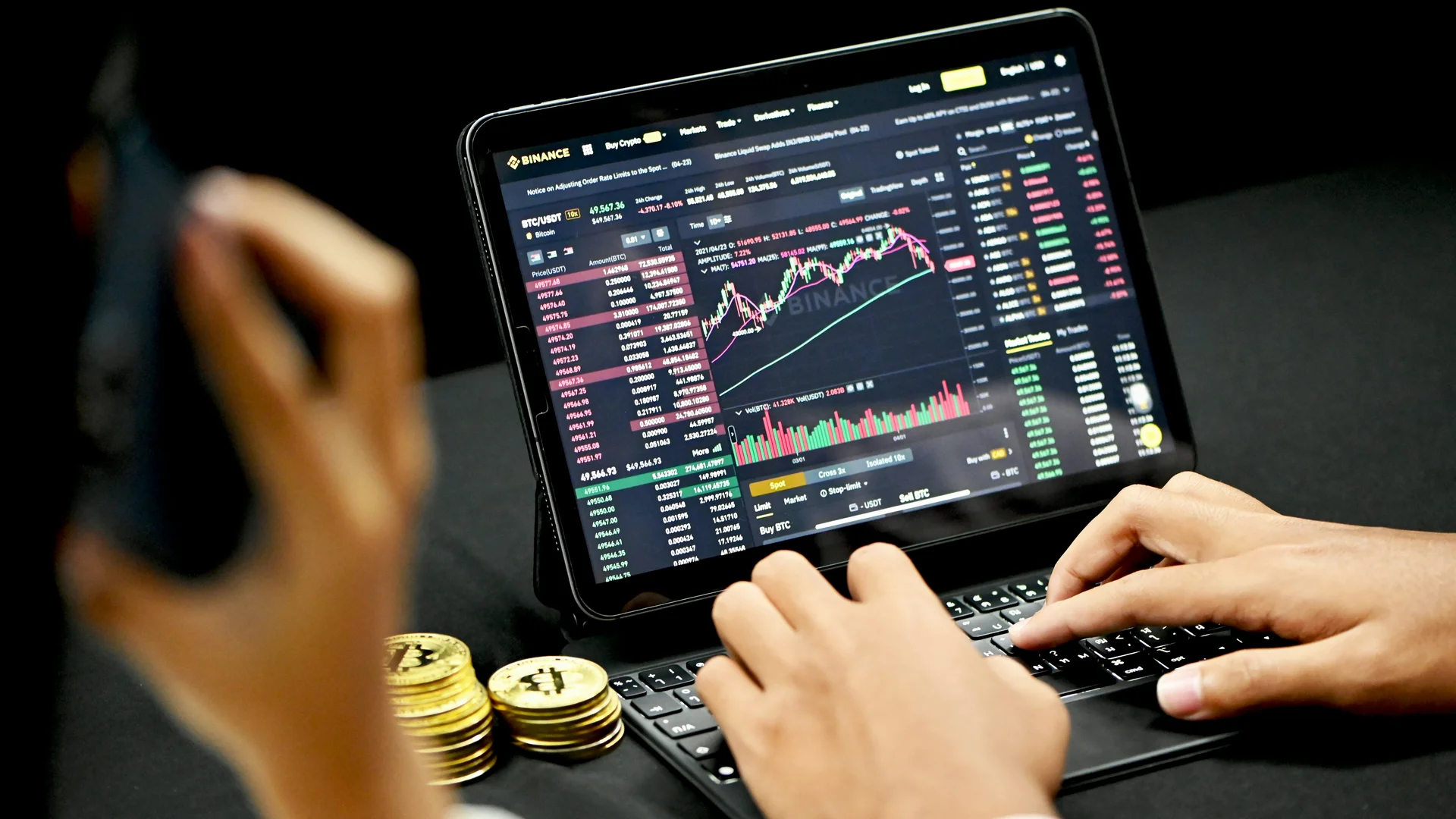 BNB Burns $1.02B, Uniswap Backs Paxos: Where Pepeto Fits in the Exchange Token Race