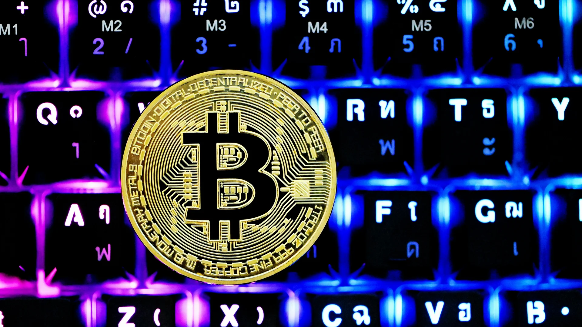 Bitcoin, Ethereum Reclaim Key Levels After Weekly Close