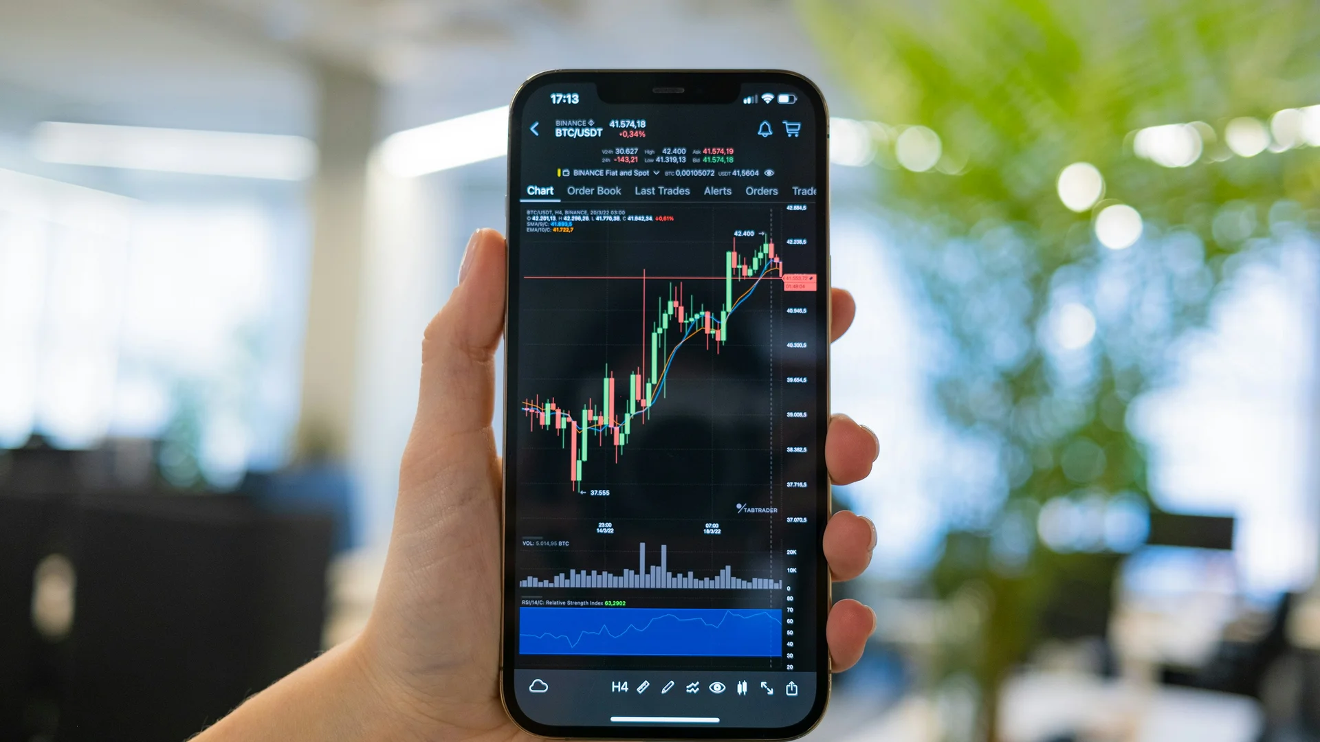 Charles Schwab Launches Spot Crypto Trading
