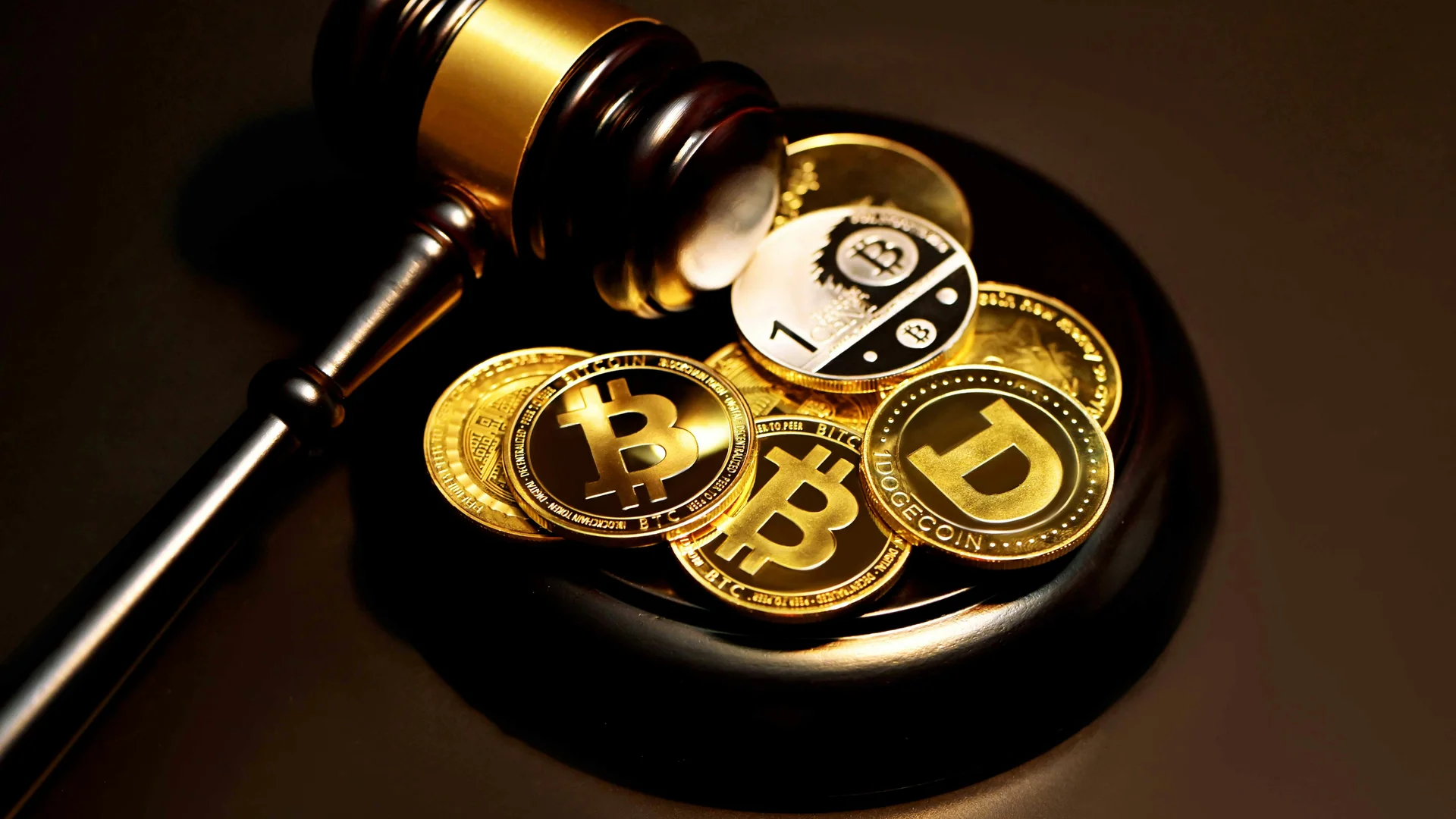 Strong Jobs Data Keeps Flipping Into a Bitcoin Sell Signal