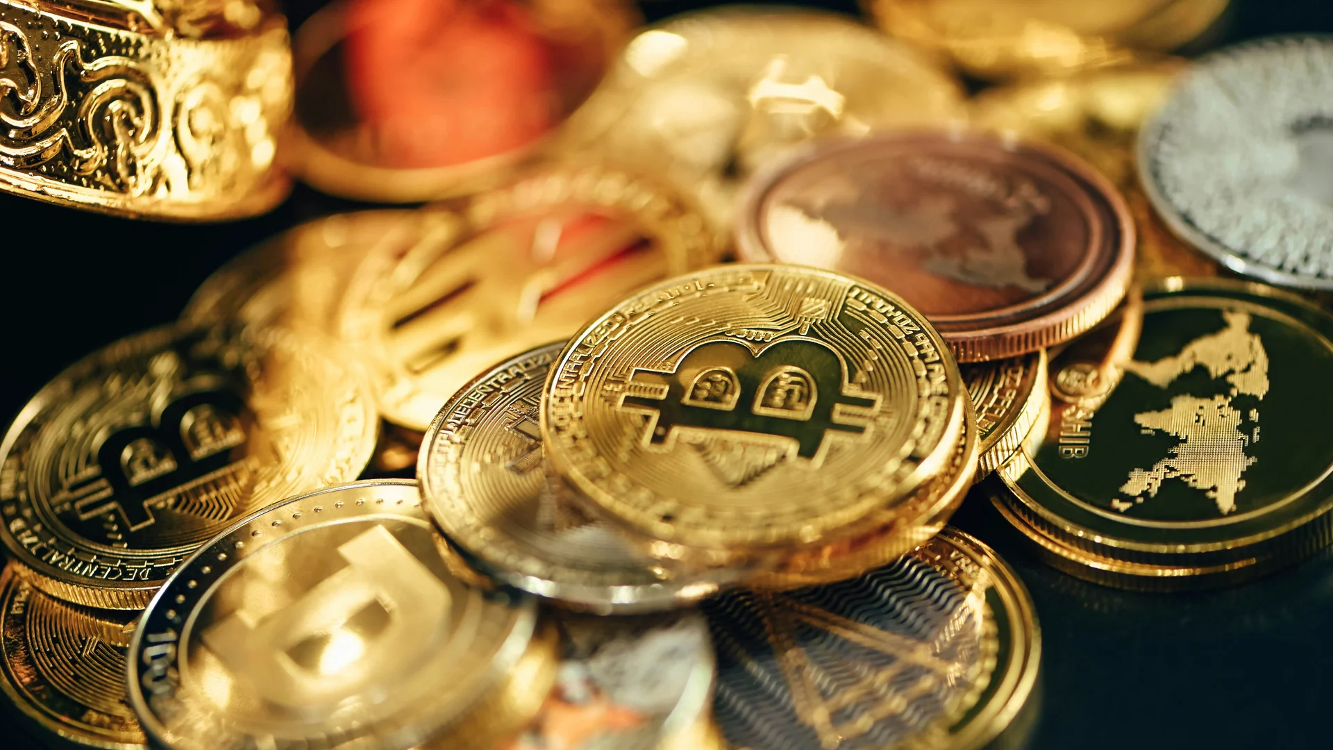 crypto perpetual futures illustration for Kalshi Moves Into Crypto Perpetual Futures on Bitcoin Under Michael Selig CFTC