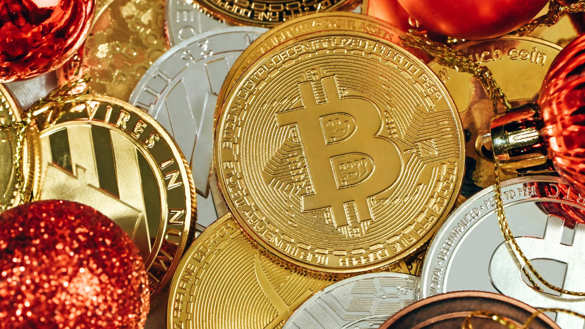 State Duma illustration for Russia State Duma Advances Crypto Regulation Bill, Bank of Russia Gets Final Say