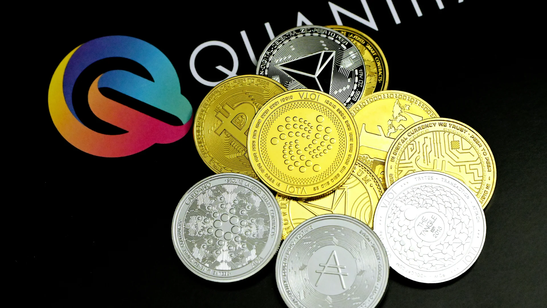 KelpDAO exploit illustration for Circle Earnings Face Rate Risk as KelpDAO Exploit Shakes DeFi