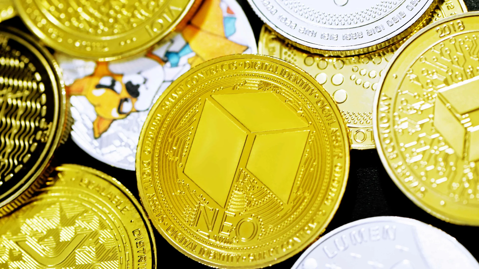 Pi token unlocks illustration for Pi Network Protocol 22 Deadline Looms as PI Token Unlocks Pressure Price