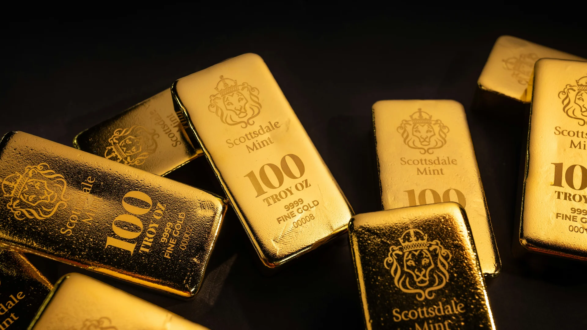 Retail Tripled Gold Buying as Wall Street Sells